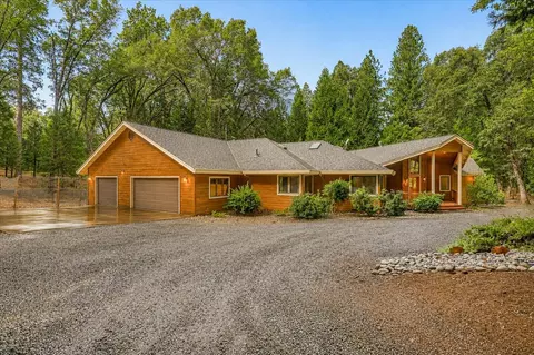 11223 Tower Hill Rd, Nevada City, CA 95959