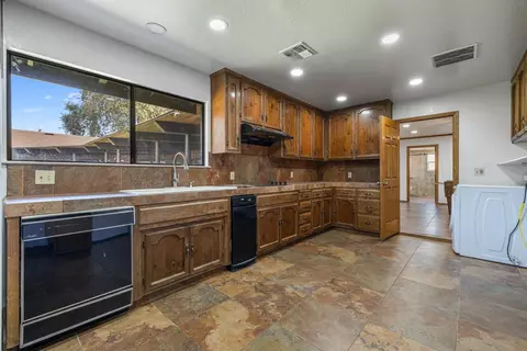 Kitchen - 709 Winfield Pl, Modesto, CA 95355 photo 9 of 9