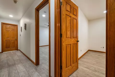 Entry Way - 709 Winfield Pl, Modesto, CA 95355 photo 5 of 12