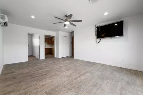 Living - 709 Winfield Pl, Modesto, CA 95355 photo 12 of 13