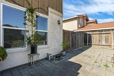 Exterior - 2300 Senimi Cir, Ceres, CA 95307 photo 7 of 14