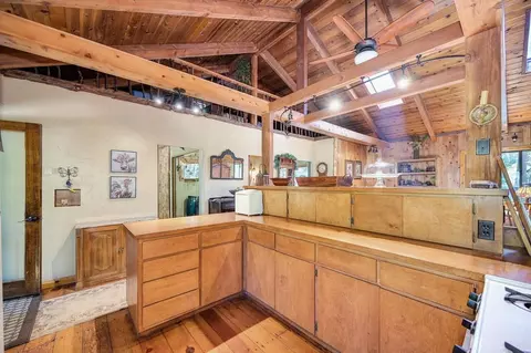 Kitchen - 4940 Star Ln, Georgetown, CA 95634 photo 3 of 7