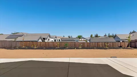 Exterior - 5010 Neroly Rd, Oakley, CA 94561 photo 7 of 15