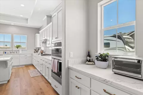 Kitchen - 5010 Neroly Rd, Oakley, CA 94561 photo 9 of 9
