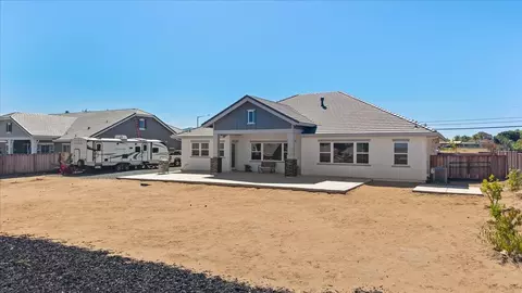Exterior - 5010 Neroly Rd, Oakley, CA 94561 photo 13 of 15