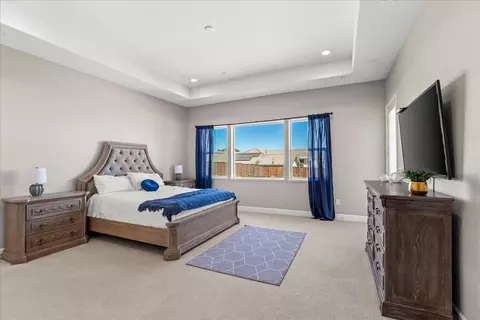 Bedroom - 5010 Neroly Rd, Oakley, CA 94561 photo 3 of 9