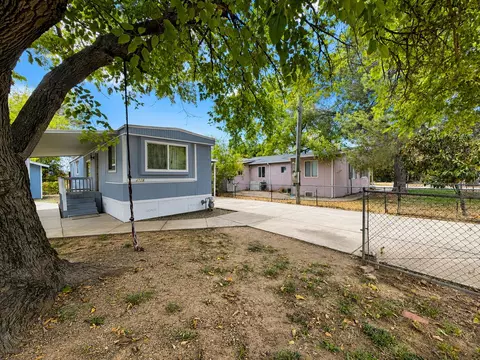 Exterior - 4728 Pacific Ave, Olivehurst, CA 95961 photo 3 of 12
