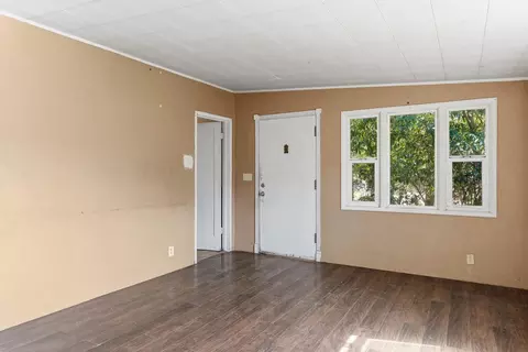 Living - 873 Union St, Placerville, CA 95667 photo 3 of 4