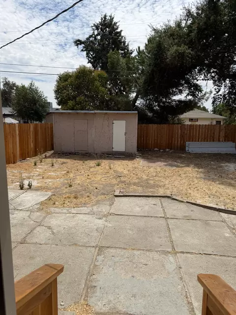 Exterior - 2346 Hackberry St, Stockton, CA 95205 photo 4 of 7