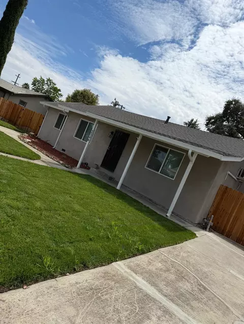 2346 Hackberry St, Stockton, CA 95205