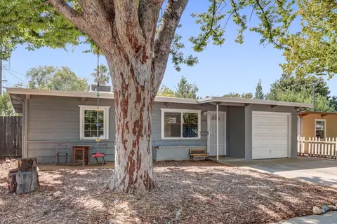 5510 71st St, Sacramento, CA 95820