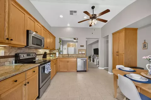 Kitchen - 4204 Ivory Ln, Turlock, CA 95382 photo 4 of 5
