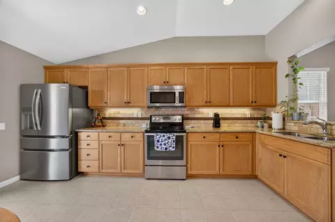 Kitchen - 4204 Ivory Ln, Turlock, CA 95382 photo 5 of 5