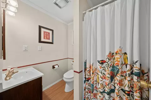 Bath - 330 Gregory Way, Colfax, CA 95713 photo 6 of 6