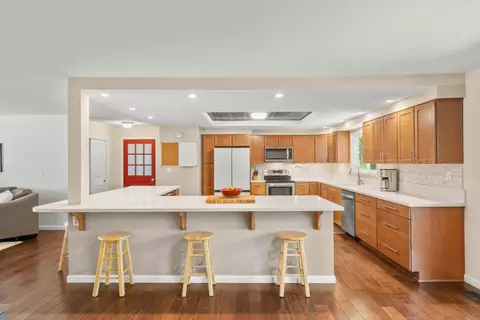 Kitchen - 330 Gregory Way, Colfax, CA 95713 photo 3 of 8