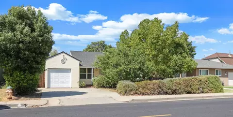 Exterior - 517 Daisy Ave, Lodi, CA 95240 photo 2 of 16