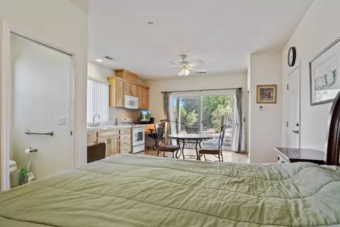 Bedroom - 517 Daisy Ave, Lodi, CA 95240 photo 4 of 5