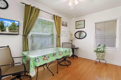 Dining - 517 Daisy Ave, Lodi, CA 95240 photo 2 of 5