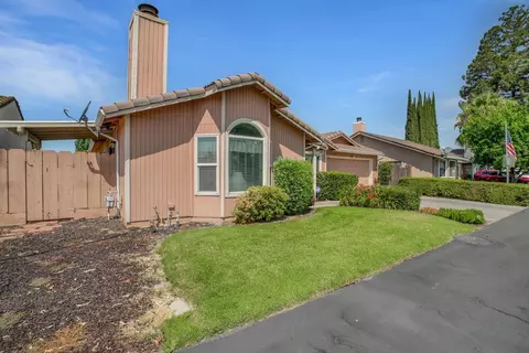 Exterior - 1301 Windsor, Turlock, CA 95380 photo 3 of 9