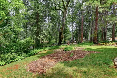 Exterior - 10096 Elder Dr, Grass Valley, CA 95949 photo 35 of 40