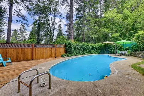 Exterior - 10096 Elder Dr, Grass Valley, CA 95949 photo 5 of 40