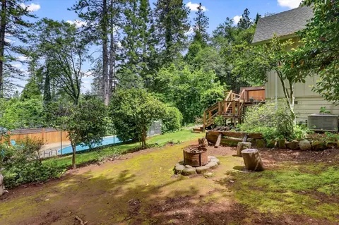 Exterior - 10096 Elder Dr, Grass Valley, CA 95949 photo 30 of 40