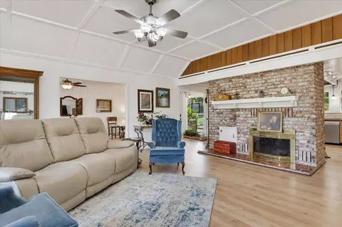 Living - 10096 Elder Dr, Grass Valley, CA 95949 photo 3 of 3