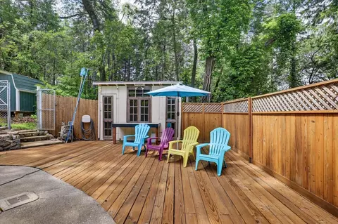 Exterior - 10096 Elder Dr, Grass Valley, CA 95949 photo 8 of 40
