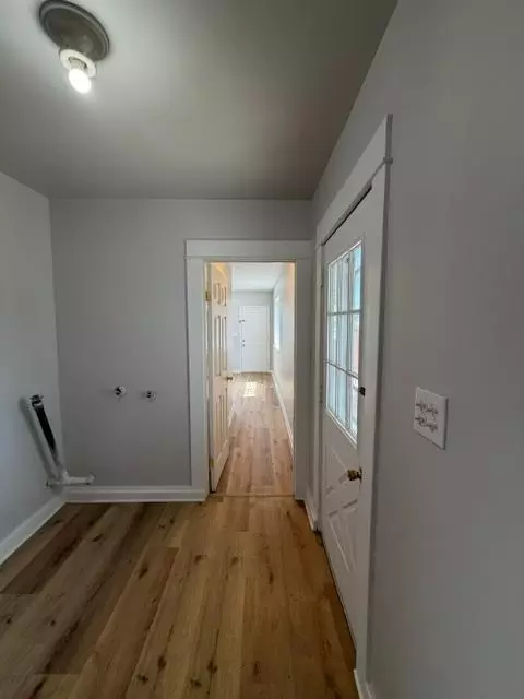 Entry Way - 470 Second St, Gustine, CA 95322 photo 5 of 7