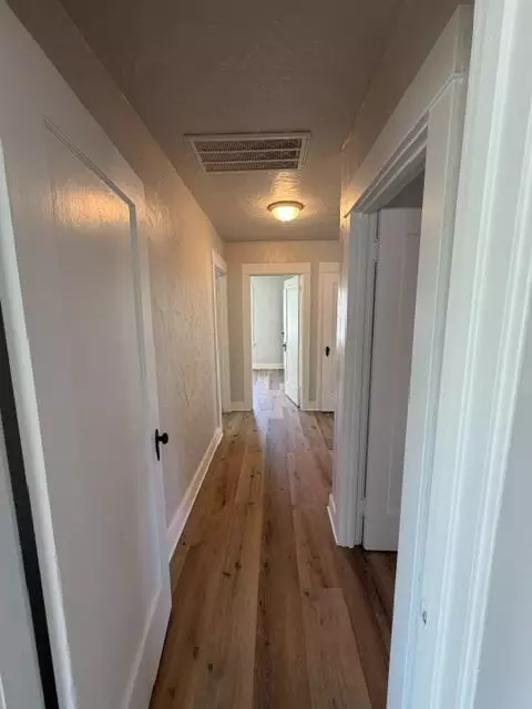 Entry Way - 470 Second St, Gustine, CA 95322 photo 1 of 7