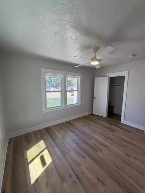 Bedroom - 470 Second St, Gustine, CA 95322 photo 2 of 7
