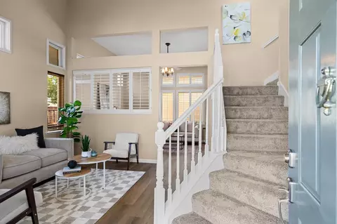 Entry Way - 94 Elysian Ct, Tracy, CA 95376 photo 2 of 6
