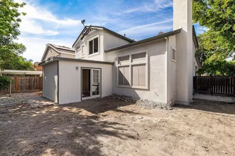 Exterior - 94 Elysian Ct, Tracy, CA 95376 photo 6 of 10
