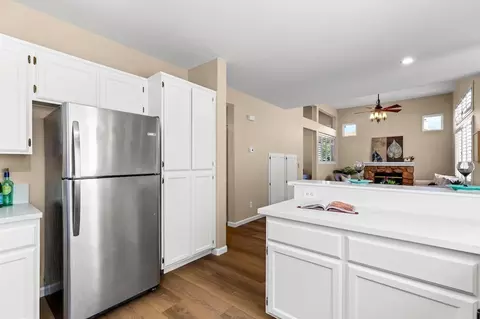 Kitchen - 94 Elysian Ct, Tracy, CA 95376 photo 4 of 5