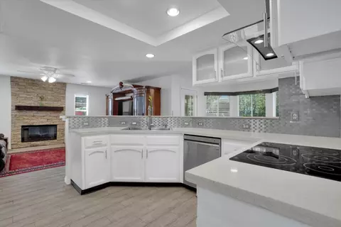 Kitchen - 4610 Broadmore St, Chowchilla, CA 93610 photo 1 of 3