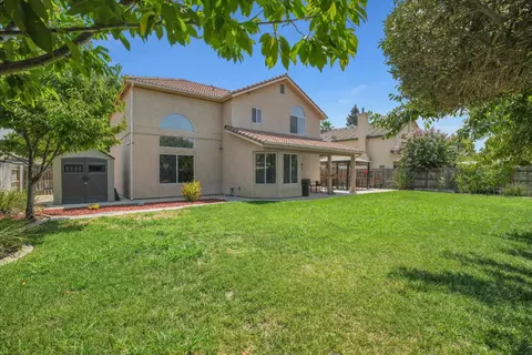 Exterior - 4610 Broadmore St, Chowchilla, CA 93610 photo 8 of 8