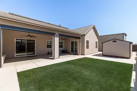 Exterior - 2505 Chrysler Ave, Manteca, CA 95337 photo 9 of 13