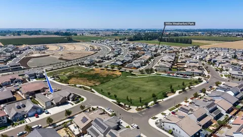 View/Area - 2505 Chrysler Ave, Manteca, CA 95337 photo 6 of 7
