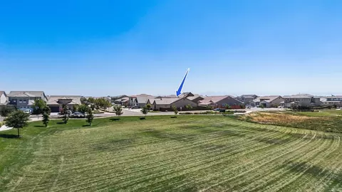 View/Area - 2505 Chrysler Ave, Manteca, CA 95337 photo 3 of 7
