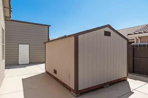 Exterior - 2505 Chrysler Ave, Manteca, CA 95337 photo 11 of 13