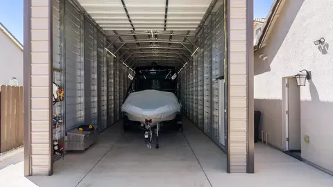 Entry Way - 2505 Chrysler Ave, Manteca, CA 95337 photo 1 of 7