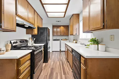 Kitchen - 3307 Morro Bay, Davis, CA 95616 photo 3 of 4