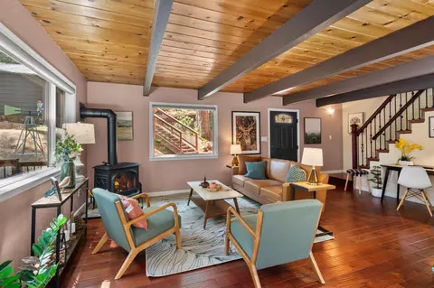 Living - 2601 Fairway Dr, Arnold, CA 95223 photo 3 of 4