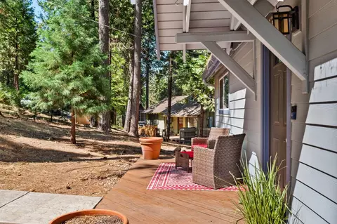 Exterior - 2601 Fairway Dr, Arnold, CA 95223 photo 5 of 20
