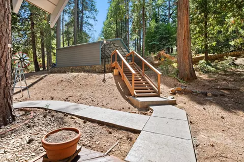 Exterior - 2601 Fairway Dr, Arnold, CA 95223 photo 15 of 20