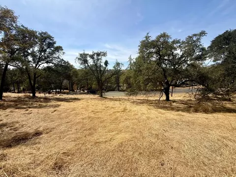 3580 Dunn Rd, Valley Springs, CA 95252