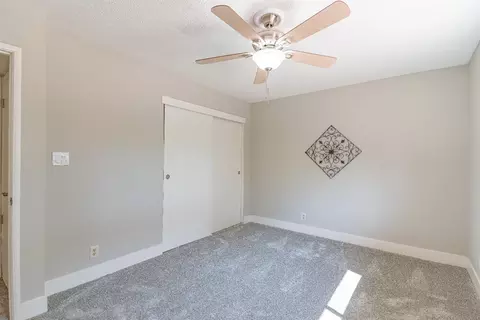 Bedroom - 6200 Green Valley Rd, Placerville, CA 95667 photo 5 of 10