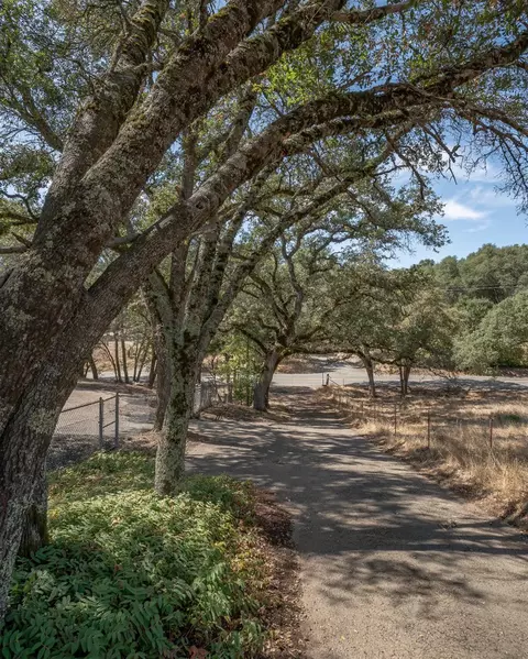 Exterior - 6200 Green Valley Rd, Placerville, CA 95667 photo 11 of 11