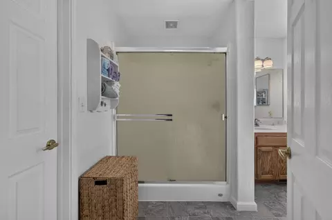 Bath - 17089 Whispering Pines Way, Challenge, CA 95925 photo 2 of 4