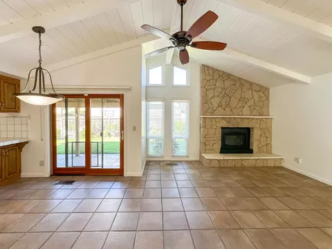 Living - 3925 Crocus Dr, Modesto, CA 95356 photo 2 of 5